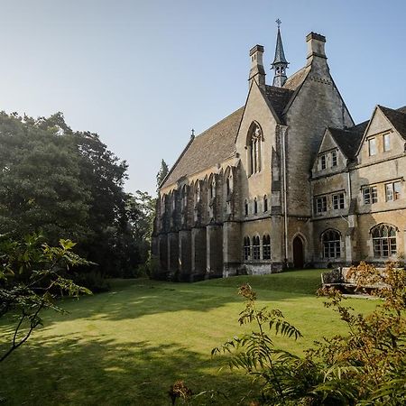 ホテル The Convent ストラウド エクステリア 写真